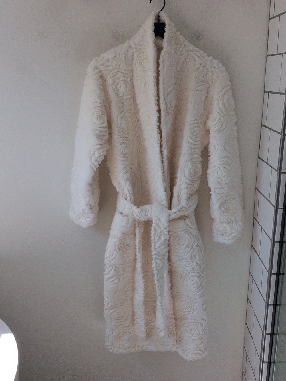 Pottery Barn X Loveshackfancy Rosette Cream Robe Medium Women's